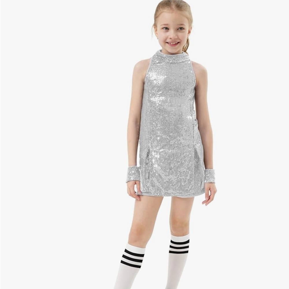 Silver Sequin rockstar Outfit brand new size 7